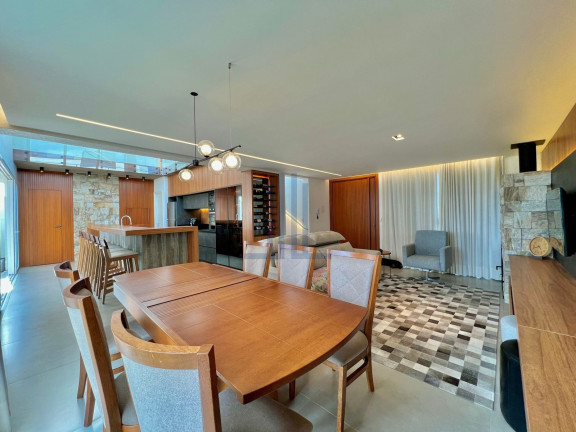 Casa com 3 Quartos à Venda, 273 m² em São José - Santa Maria