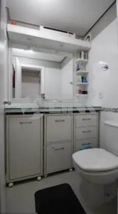 Imagem Imóvel com 2 Quartos à Venda, 130 m² em Cristo Redentor - Porto Alegre Imagem Imóvel com 2 Quartos à Venda, 130 m² em Cristo Redentor - Porto Alegre