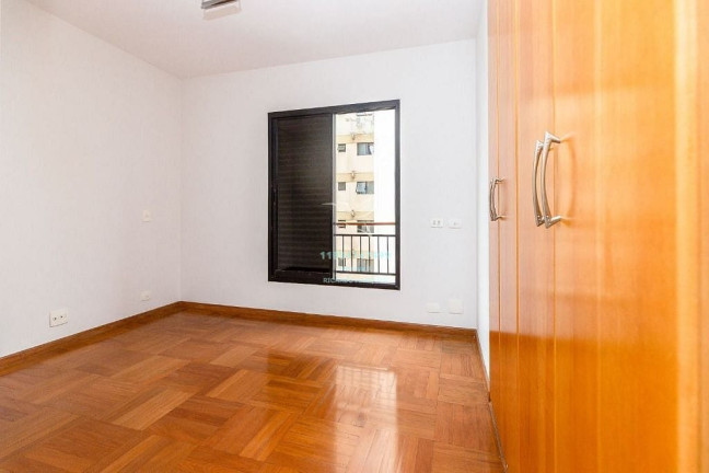 Imagem Apartamento com 3 Quartos à Venda, 205 m² em Itaim Bibi - São Paulo Imagem Apartamento com 3 Quartos à Venda, 205 m² em Itaim Bibi - São Paulo