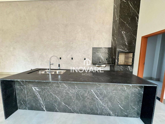 Imagem Casa com 3 Quartos à Venda, 170 m² em Setor Beira Rio - Araporã Imagem Casa com 3 Quartos à Venda, 170 m² em Setor Beira Rio - Araporã