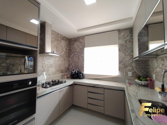 Imagem Casa com 3 Quartos à Venda, 270 m² em Nova Guarapari - Guarapari