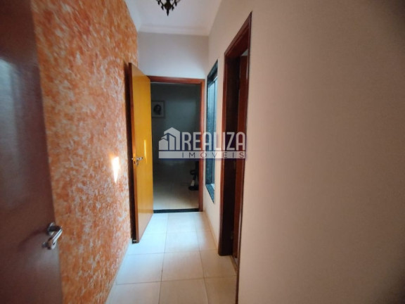 Imagem Casa com 3 Quartos à Venda, 250 m² em Jardim Elza Amuí Ii - Uberaba