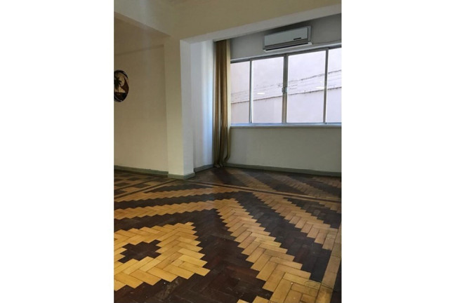 Imagem Apartamento com 2 Quartos à Venda, 81 m² em Centro Histórico - Porto Alegre Imagem Apartamento com 2 Quartos à Venda, 81 m² em Centro Histórico - Porto Alegre
