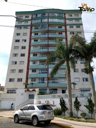Apartamento com 3 Quartos à Venda, 126 m² em São Pedro - Navegantes