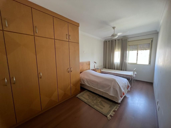 Imagem Imóvel com 2 Quartos à Venda, em Menino Deus - Porto Alegre Imagem Imóvel com 2 Quartos à Venda, em Menino Deus - Porto Alegre