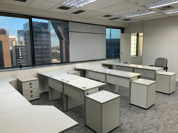 Imóvel Comercial para Alugar, 588 m² em Brooklin Paulista - São Paulo