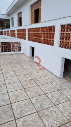 Imagem Sobrado com 4 Quartos à Venda, em Piqueri - São Paulo Imagem Sobrado com 4 Quartos à Venda, em Piqueri - São Paulo
