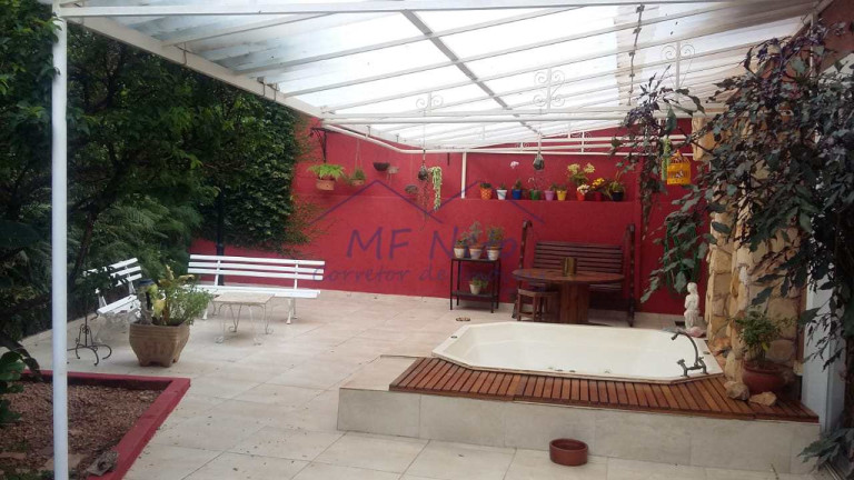Imagem Casa com 4 Quartos à Venda, 430 m² em Condomínio Flamboyant - Pirassununga Imagem Casa com 4 Quartos à Venda, 430 m² em Condomínio Flamboyant - Pirassununga