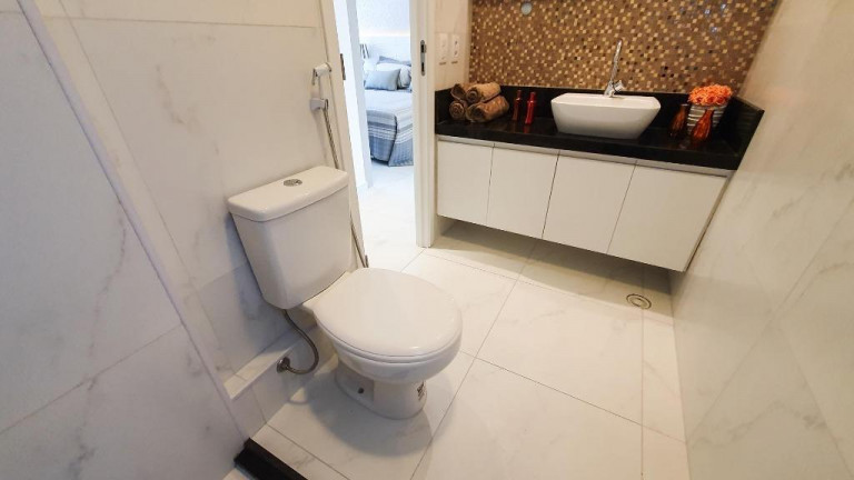 Imagem Apartamento com 3 Quartos à Venda, 130 m² em Aldeota - Fortaleza Imagem Apartamento com 3 Quartos à Venda, 130 m² em Aldeota - Fortaleza