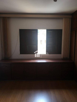 Imagem Imóvel com 3 Quartos para Alugar, 215 m² em Vila Amália - São Paulo