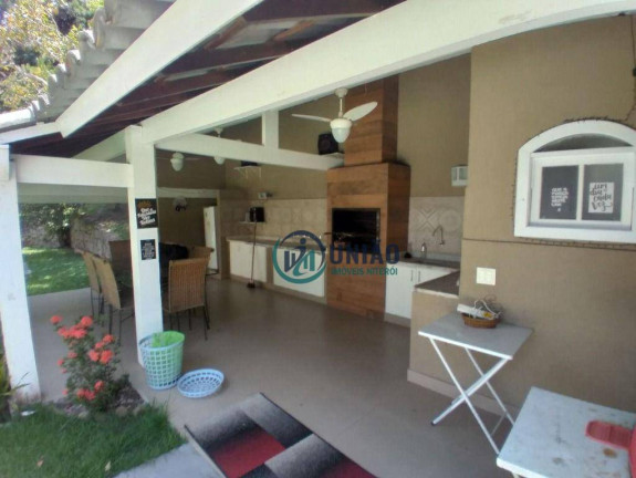 Imagem Casa com 4 Quartos à Venda, 400 m² em Piratininga - Niterói Imagem Casa com 4 Quartos à Venda, 400 m² em Piratininga - Niterói