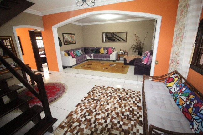 Imagem Casa com 4 Quartos à Venda, 304 m² em Jaguaribe - Osasco Imagem Casa com 4 Quartos à Venda, 304 m² em Jaguaribe - Osasco
