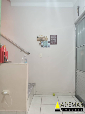 Imagem Casa com 3 Quartos à Venda, 50 m² em Casa Grande - Diadema