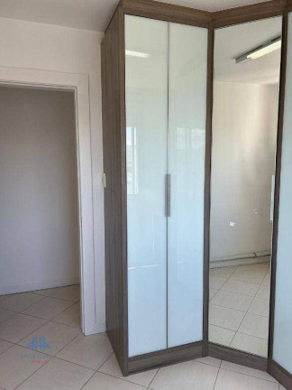 Imagem Apartamento com 3 Quartos à Venda, 101 m² em Centro - Florianópolis Imagem Apartamento com 3 Quartos à Venda, 101 m² em Centro - Florianópolis