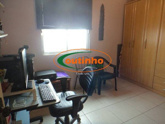 Imagem Casa com 2 Quartos à Venda, 90 m² em Tijuca - Rio De Janeiro Imagem Casa com 2 Quartos à Venda, 90 m² em Tijuca - Rio De Janeiro