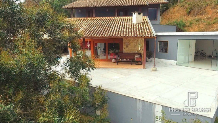 Imagem Casa com 4 Quartos à Venda, 600 m² em Quebra Frascos - Teresópolis Imagem Casa com 4 Quartos à Venda, 600 m² em Quebra Frascos - Teresópolis