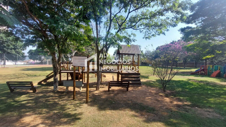 Imagem Terreno à Venda, 372 m² em Jardim Califórnia - Jacareí Imagem Terreno à Venda, 372 m² em Jardim Califórnia - Jacareí
