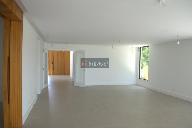 Imagem Casa com 5 Quartos à Venda, 850 m² em Barra Da Tijuca - Rio De Janeiro Imagem Casa com 5 Quartos à Venda, 850 m² em Barra Da Tijuca - Rio De Janeiro