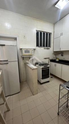 Imagem Apartamento com 2 Quartos à Venda, 80 m² em Copacabana - Rio De Janeiro