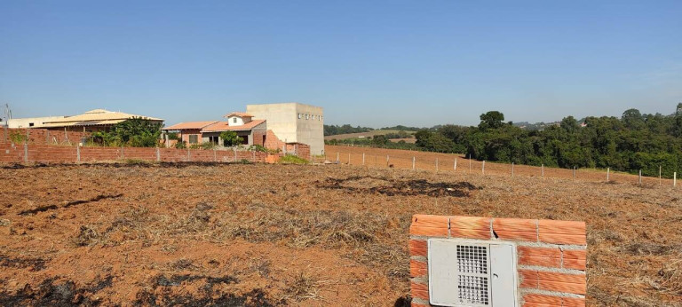 Imagem Chácara à Venda, 1.000 m² em Jardim Floriano - Araçoiaba Da Serra Imagem Chácara à Venda, 1.000 m² em Jardim Floriano - Araçoiaba Da Serra