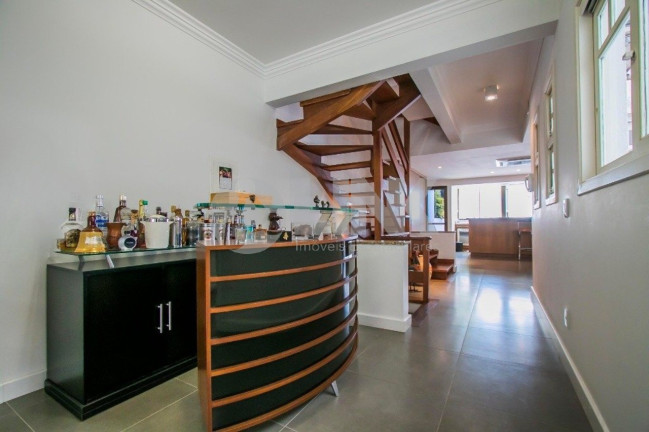 Imagem Casa com 4 Quartos à Venda, 455 m² em Chácara Das Pedras - Porto Alegre