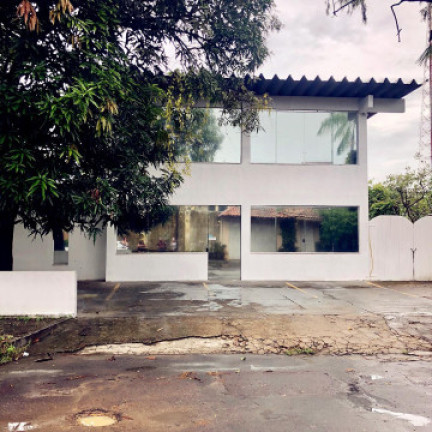 Imóvel com 2 Quartos para Alugar, 413 m² em Aleixo - Manaus
