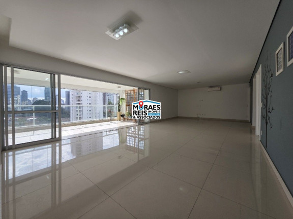 Apartamento com 4 Quartos à Venda, 300 m² em Vila Cordeiro - São Paulo