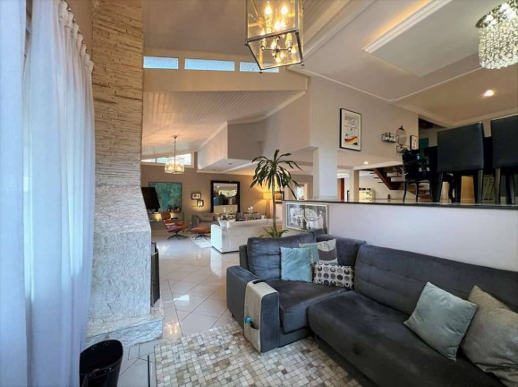 Imagem Casa com 4 Quartos à Venda, em Vila Santo Antonio - Cotia Imagem Casa com 4 Quartos à Venda, em Vila Santo Antonio - Cotia