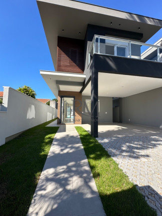 Imagem Sobrado com 3 Quartos à Venda, 176 m² em Lagoa Da Conceição - Florianópolis