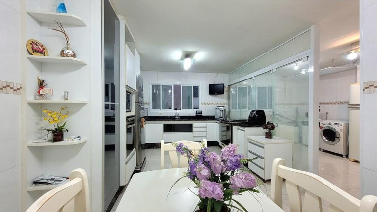 Imagem Casa com 3 Quartos à Venda, 245 m² em Campestre - Santo André Imagem Casa com 3 Quartos à Venda, 245 m² em Campestre - Santo André