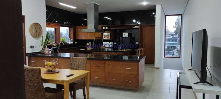 Imagem Casa com 4 Quartos à Venda, 1.500 m² em Residencial Tambore 1 - Barueri Imagem Casa com 4 Quartos à Venda, 1.500 m² em Residencial Tambore 1 - Barueri