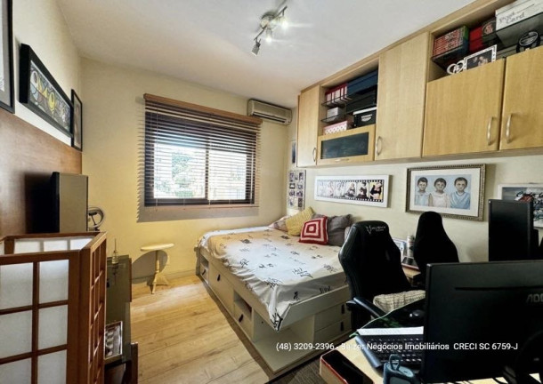 Imagem Apartamento com 4 Quartos à Venda, 178 m² em Centro - Florianópolis Imagem Apartamento com 4 Quartos à Venda, 178 m² em Centro - Florianópolis
