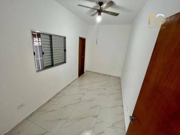 Imagem Casa com 2 Quartos à Venda, 130 m² em Caiçara - Praia Grande Imagem Casa com 2 Quartos à Venda, 130 m² em Caiçara - Praia Grande
