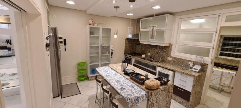 Imagem Apartamento com 3 Quartos à Venda, 142 m² em Centro - Florianópolis