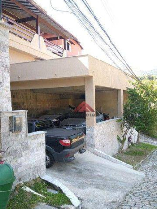 Imagem Casa com 4 Quartos à Venda, 390 m² em Matapaca - Niterói Imagem Casa com 4 Quartos à Venda, 390 m² em Matapaca - Niterói