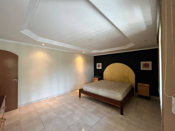 Casa com 2 Quartos para Alugar, 387 m² em Vila Yolanda - Osasco