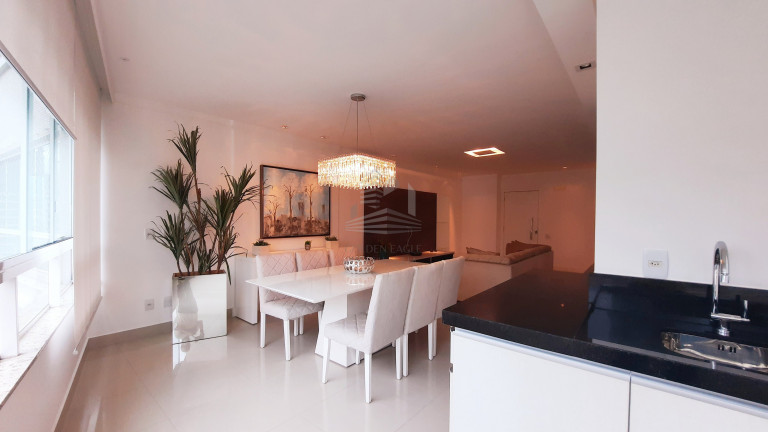 Imagem Apartamento com 3 Quartos à Venda, 256 m² em Centro - Balneário Camboriú