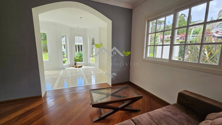 Imagem Casa com 4 Quartos à Venda, 350 m² em Vila Médica - Campos Do Jordão Imagem Casa com 4 Quartos à Venda, 350 m² em Vila Médica - Campos Do Jordão
