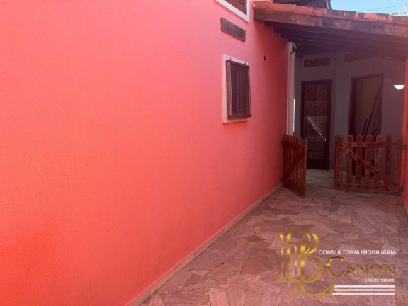 Imagem Casa com 3 Quartos à Venda, em Grandesp - Itanhaém Imagem Casa com 3 Quartos à Venda, em Grandesp - Itanhaém