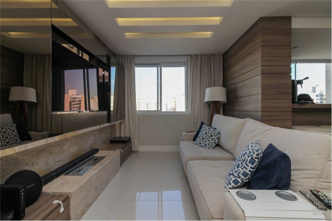 Imagem Apartamento com 2 Quartos à Venda, 82 m² em Passo Da Areia - Porto Alegre Imagem Apartamento com 2 Quartos à Venda, 82 m² em Passo Da Areia - Porto Alegre