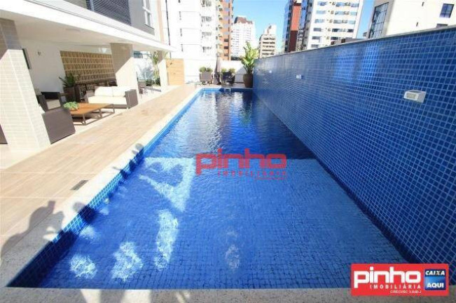 Imagem Cobertura com 3 Quartos à Venda, 190 m² em Centro - Florianópolis Imagem Cobertura com 3 Quartos à Venda, 190 m² em Centro - Florianópolis