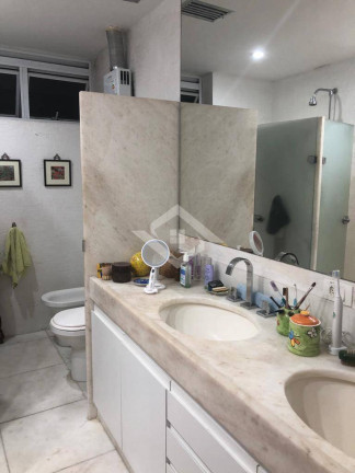 Imagem Apartamento com 4 Quartos à Venda, 304 m² em Copacabana - Rio De Janeiro Imagem Apartamento com 4 Quartos à Venda, 304 m² em Copacabana - Rio De Janeiro
