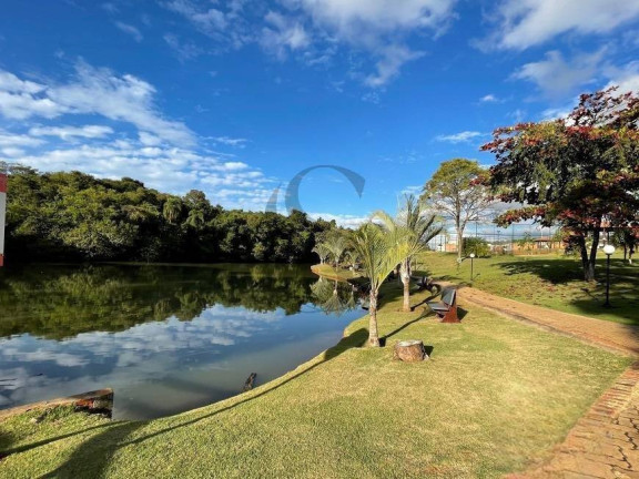 Imagem Casa com 3 Quartos à Venda, 240 m² em Jardim Novo Horizonte - Sorocaba Imagem Casa com 3 Quartos à Venda, 240 m² em Jardim Novo Horizonte - Sorocaba