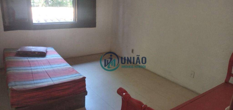 Imagem Casa com 5 Quartos à Venda, 250 m² em Maria Paula - Niterói