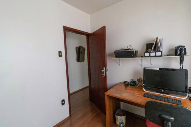 Imagem Imóvel com 3 Quartos à Venda, 130 m² em Vila Tiradentes - São Paulo Imagem Imóvel com 3 Quartos à Venda, 130 m² em Vila Tiradentes - São Paulo