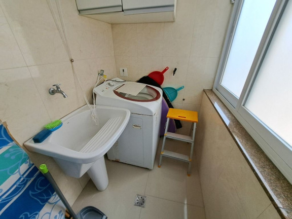 Imagem Apartamento com 3 Quartos à Venda, 100 m² em Pitangueiras - Guarujá
