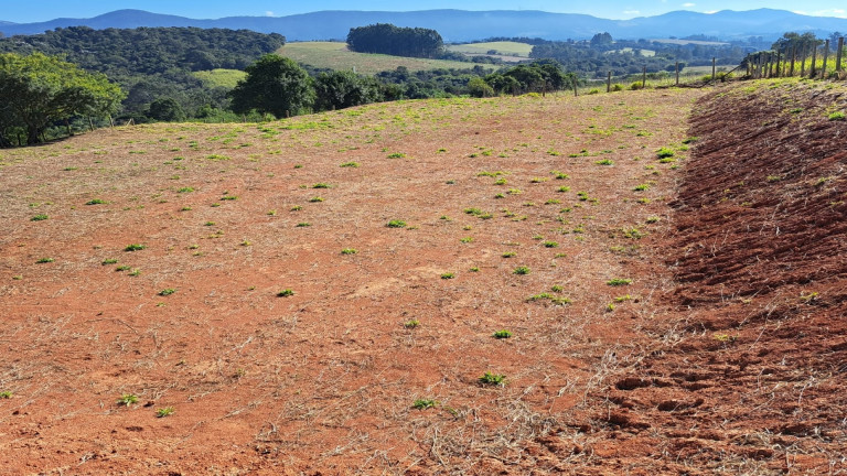 Imagem Terreno à Venda, 2.000 m² em Afonsos - Pouso Alegre Imagem Terreno à Venda, 2.000 m² em Afonsos - Pouso Alegre