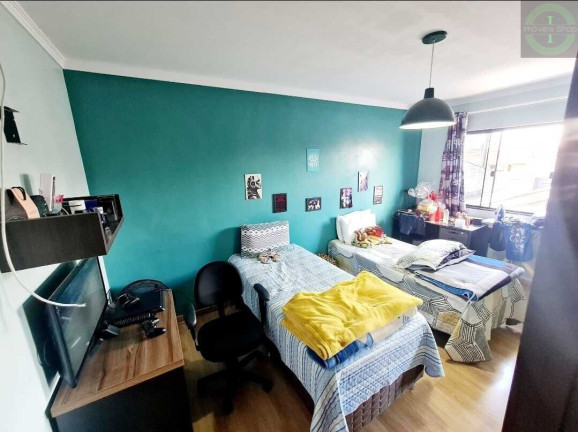 Imagem Casa com 6 Quartos à Venda, 250 m² em Contorno - Ponta Grossa Imagem Casa com 6 Quartos à Venda, 250 m² em Contorno - Ponta Grossa