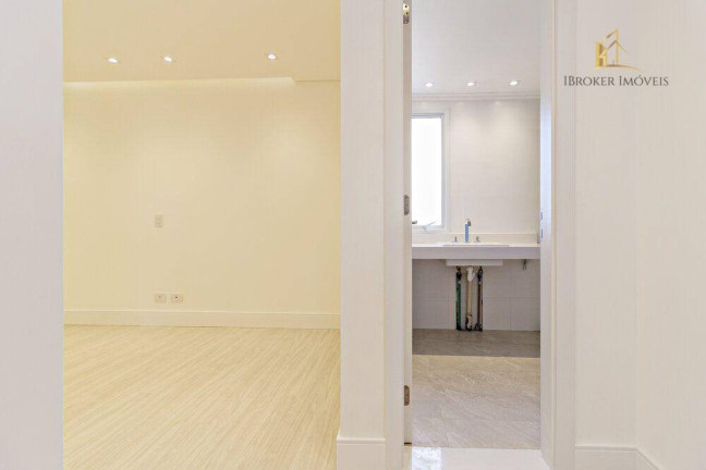 Imagem Apartamento com 4 Quartos à Venda, 158 m² em água Verde - Curitiba