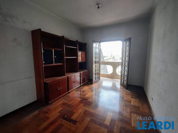 Imagem Sobrado com 4 Quartos à Venda, 382 m² em Vila Assunção - Santo André Imagem Sobrado com 4 Quartos à Venda, 382 m² em Vila Assunção - Santo André